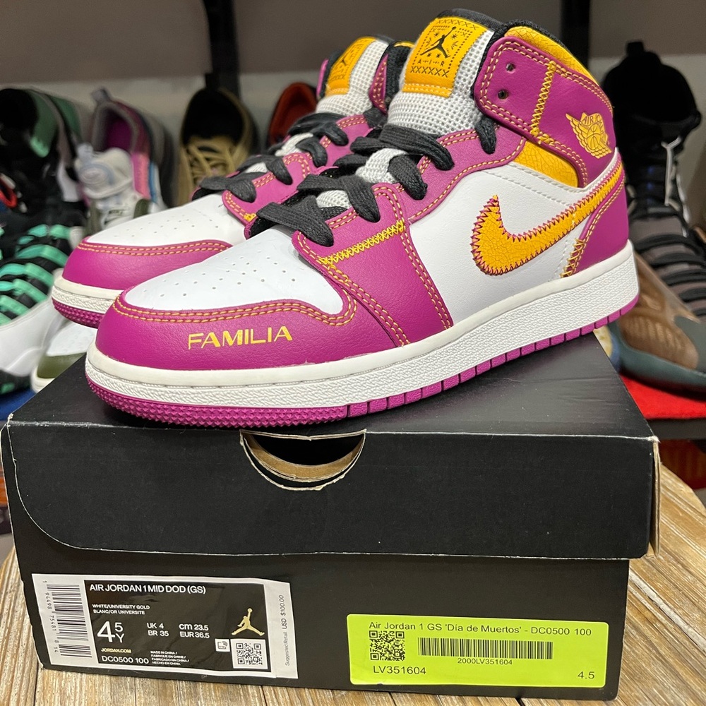 Nike Air Jordan I 1 Mid GS Dia De Los Muertos La Familia Pink Fuscia 4.5y